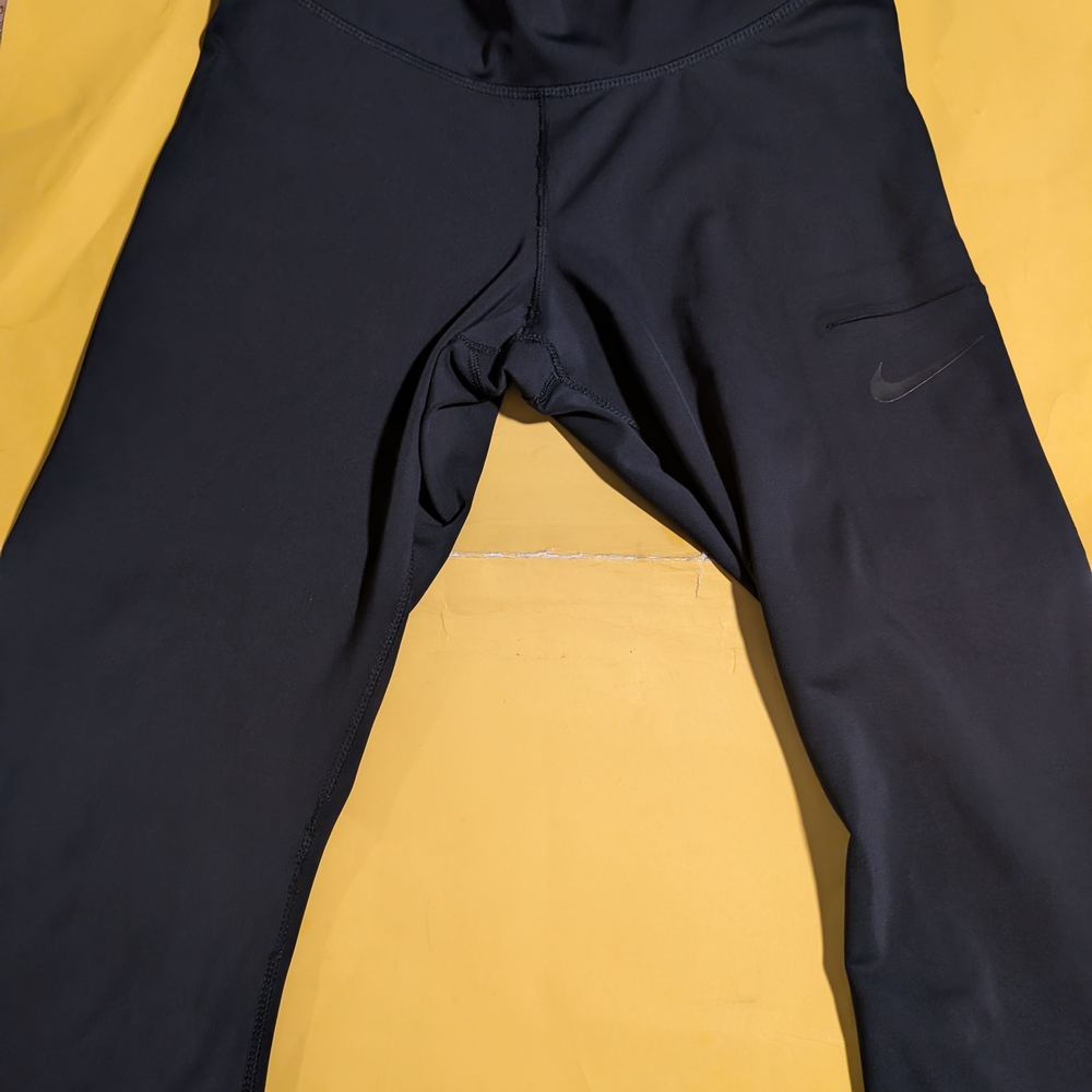 Women's Blue Nike Dri Fit Leggings Size Medium